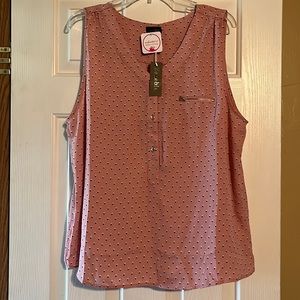 NWT Zenobia Sleeveless top.  Perfect for summer or layering!